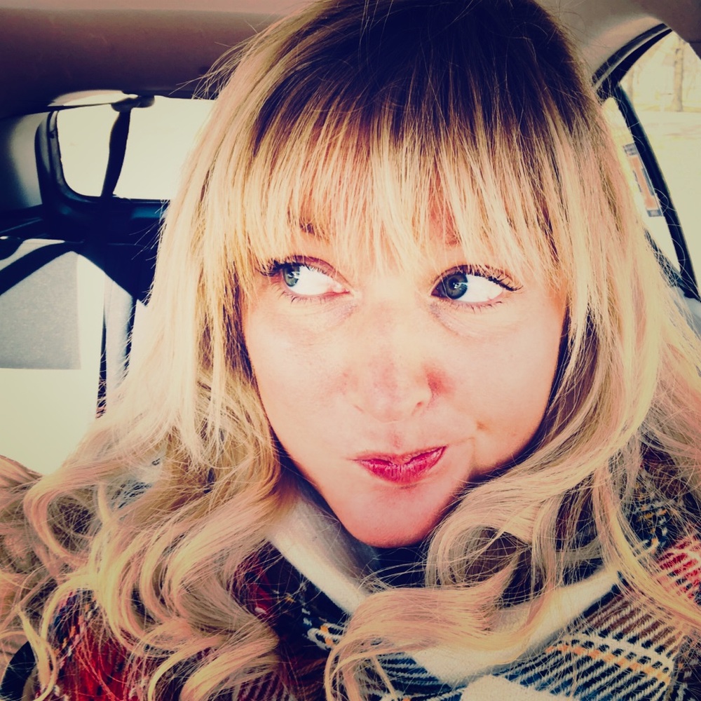 Meet your Posher, Stacy